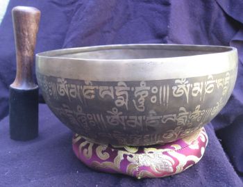 9 inch Master Quality long Vibrating Sound C Note Tibetan Singing Bowl, Nepal