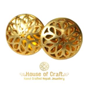 Attractive Light Weight Handmade Brass Flower Mandala Top