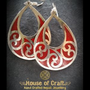 Light Weight Hand-Made Red Stone Filled White Metal Floral Water Drop Earring