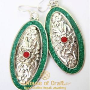 Light Weight Hand-Made White Metal Stone Filled Die Casted Oval Earring