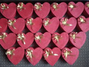Heart shape Engagement Ornament box