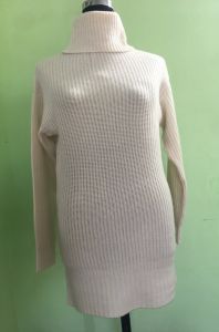 Pure  cashmere  Rolled  Neck  ribbed  sweater  Hand  Made in Nepal 