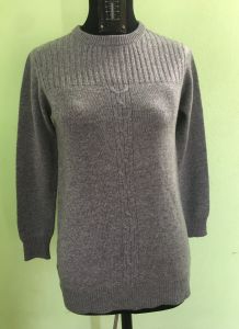 Pure Cashmere ladies  long   sweater  with  cable and  rib Hand Made  in Nepal 