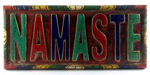 Wooden Namaste Plate - Painted with Stone Settinge